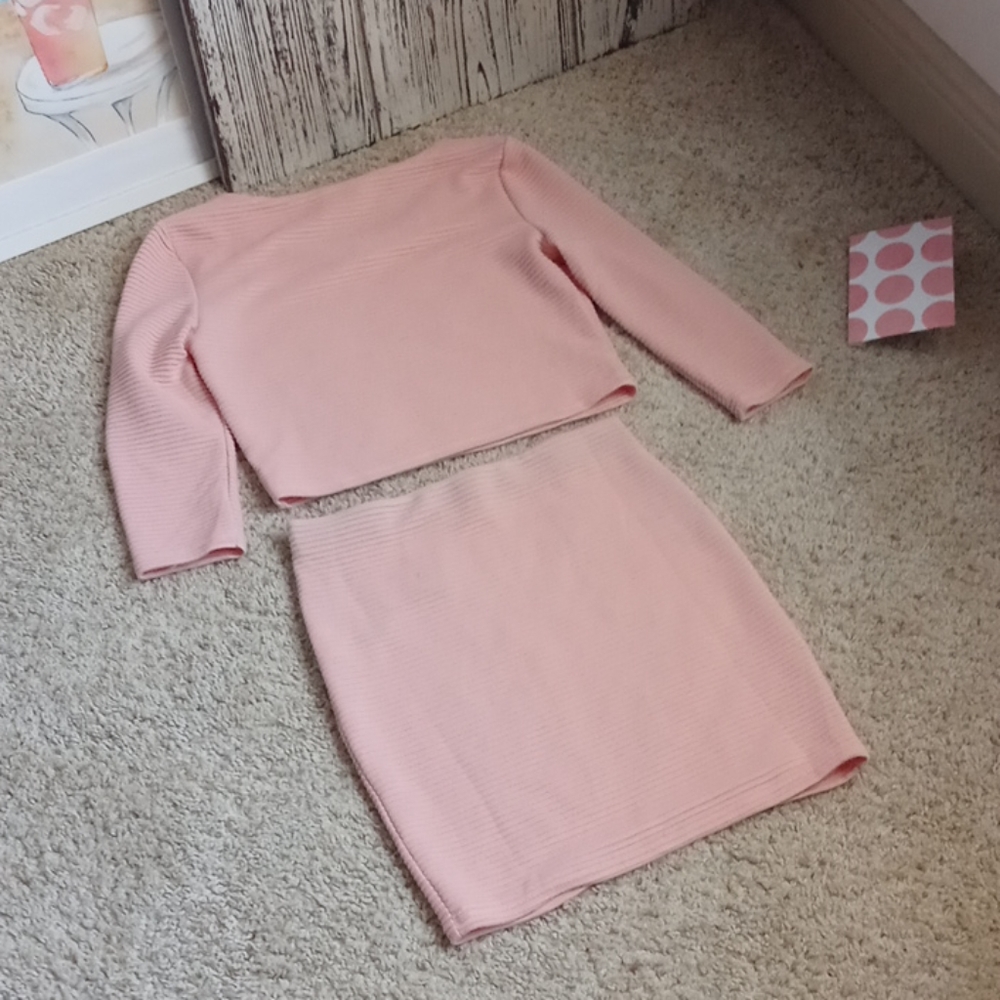 Dani Collection Crop Top & Mini Set - Picture 3 of 8